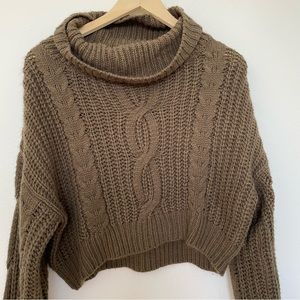 Knit Puffy Sweater Size M